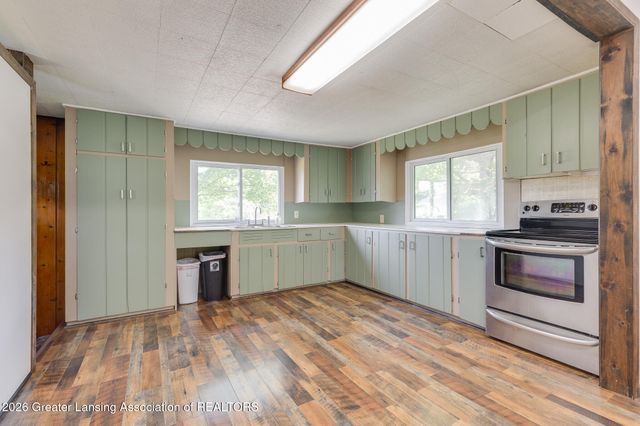 1008 W Grand River Road, Laingsburg, MI 48848