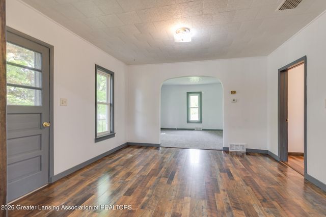 1008 W Grand River Road, Laingsburg, MI 48848