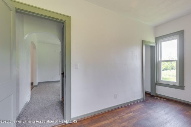 1008 W Grand River Road, Laingsburg, MI 48848