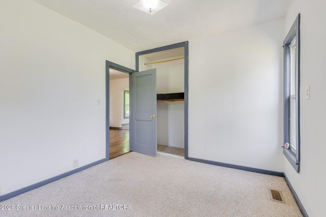 1008 W Grand River Road, Laingsburg, MI 48848