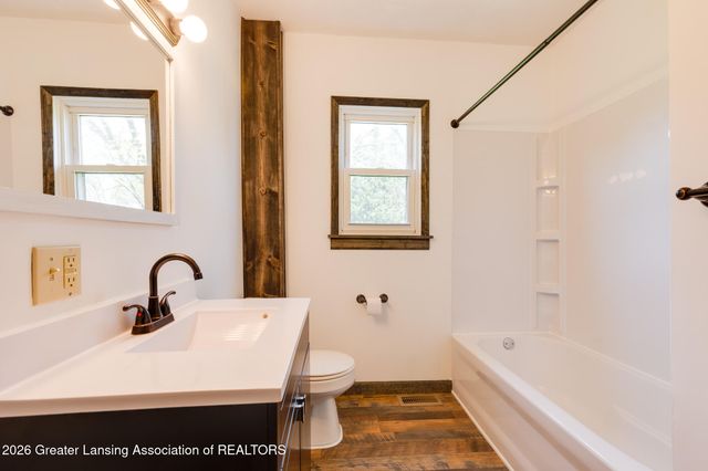 1008 W Grand River Road, Laingsburg, MI 48848