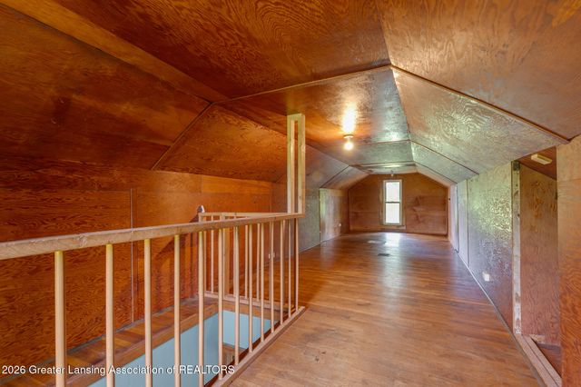 1008 W Grand River Road, Laingsburg, MI 48848
