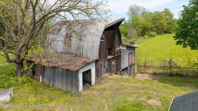1008 W Grand River Road, Laingsburg, MI 48848