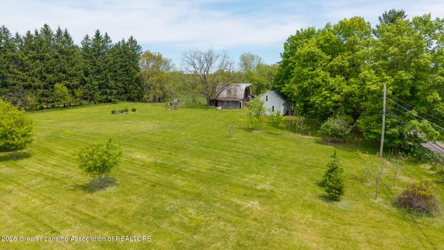 1008 W Grand River Road, Laingsburg, MI 48848
