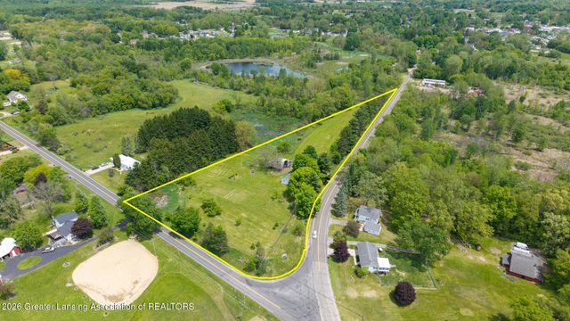 1008 W Grand River Road, Laingsburg, MI 48848