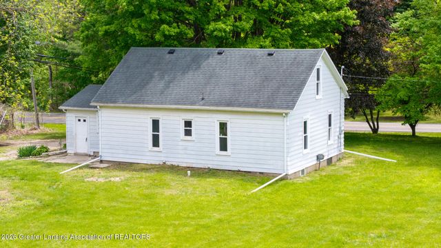 1008 W Grand River Road, Laingsburg, MI 48848