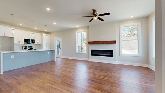 300 Prince Ave, Nashville, TN 37207