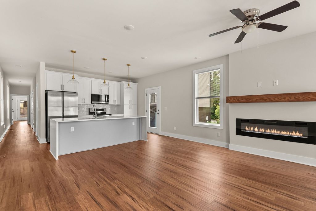 300 Prince Ave, Nashville, TN 37207