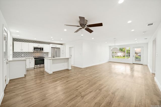 1218 Vanderbilt, San Antonio, TX 78210