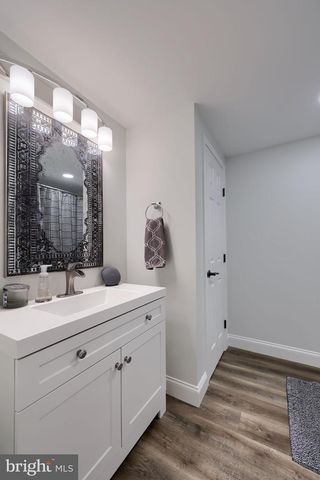 141 E VALLEY RD, Denver, PA 17517