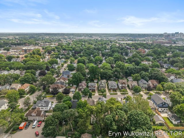 1038 Widdicomb Avenue Nw, City Of Grand Rapids, MI 49504