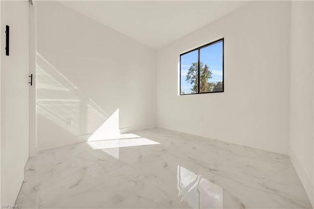 5010 SE Tradewinds CIR, Labelle, FL 33935