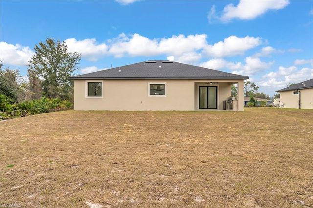 5010 SE Tradewinds CIR, Labelle, FL 33935