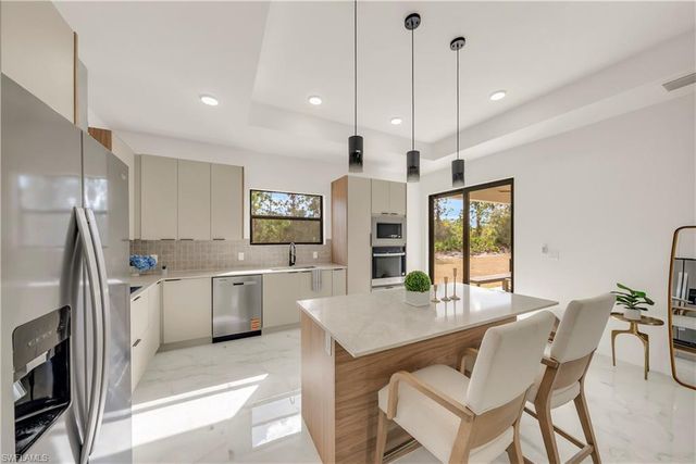 5010 SE Tradewinds CIR, Labelle, FL 33935