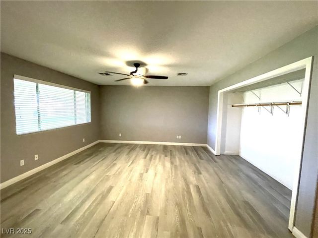 7595 West Camero Avenue, Las Vegas, NV 89113