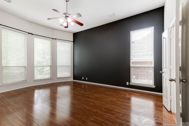 322 WAXBERRY TRL, San Antonio, TX 78256