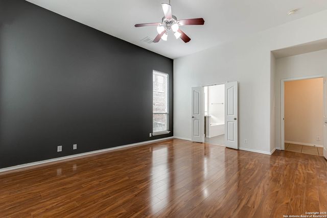 322 WAXBERRY TRL, San Antonio, TX 78256