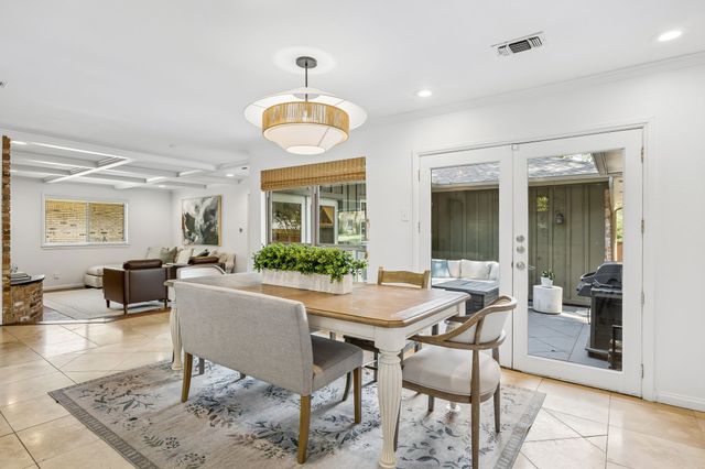 9812 Ravensway Drive, Dallas, TX 75238
