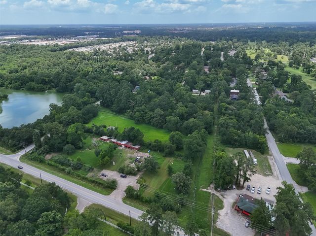 701 Hamblen Road, Houston, TX 77339
