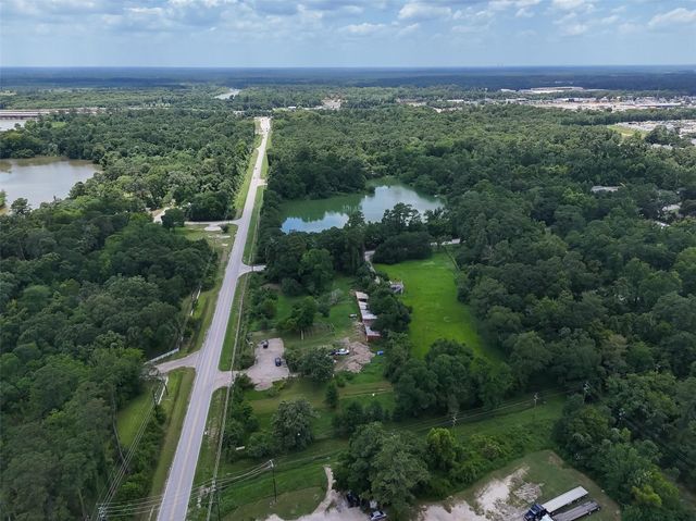 701 Hamblen Road, Houston, TX 77339