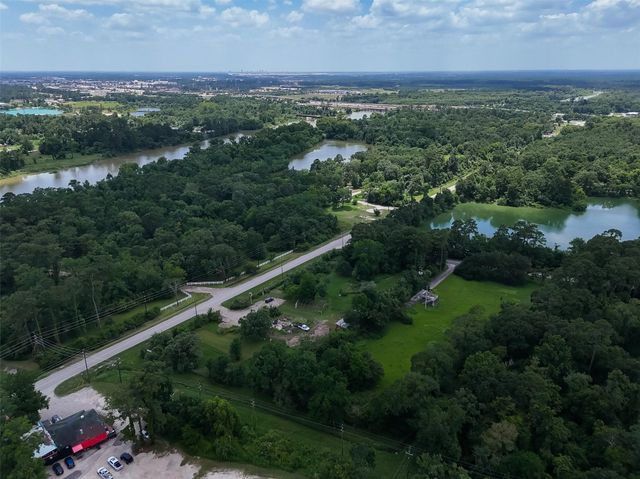 701 Hamblen Road, Houston, TX 77339