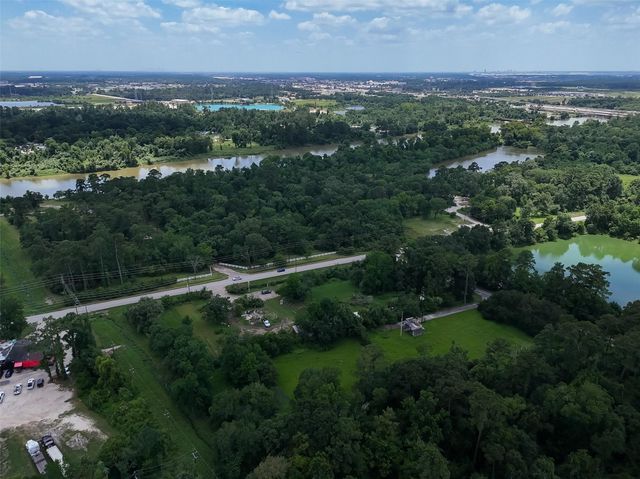701 Hamblen Road, Houston, TX 77339