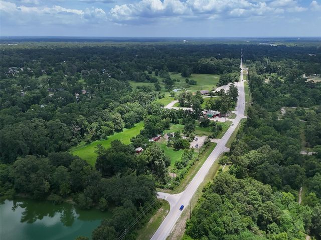 701 Hamblen Road, Houston, TX 77339