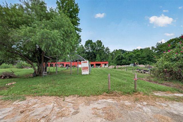 701 Hamblen Road, Houston, TX 77339