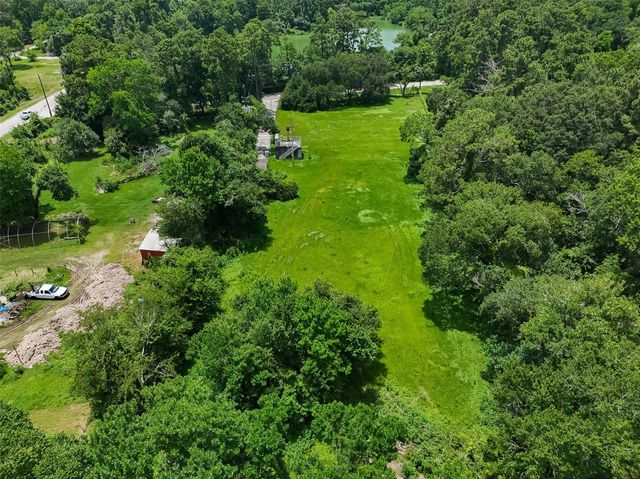 701 Hamblen Road, Houston, TX 77339