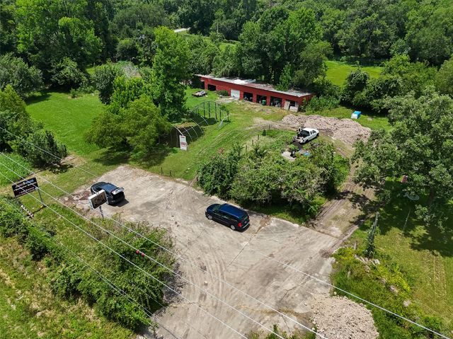 701 Hamblen Road, Houston, TX 77339