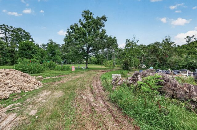 701 Hamblen Road, Houston, TX 77339