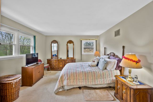 19213 Center Avenue, Homewood, IL 60430