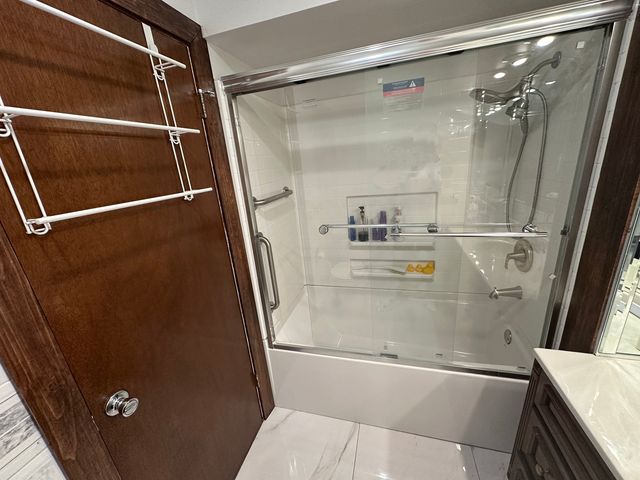 19213 Center Avenue, Homewood, IL 60430