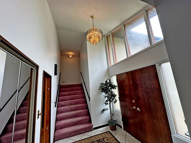 19213 Center Avenue, Homewood, IL 60430