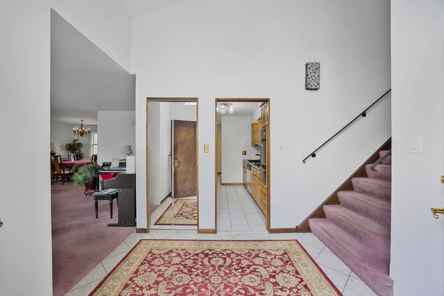 19213 Center Avenue, Homewood, IL 60430