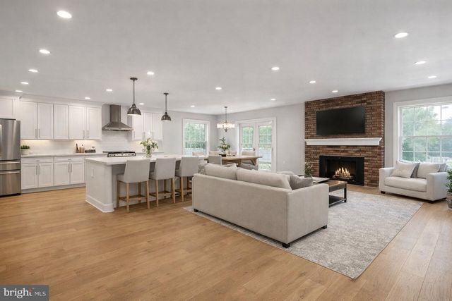 72 FRANCISCO AVE, Little Falls, NJ 07424