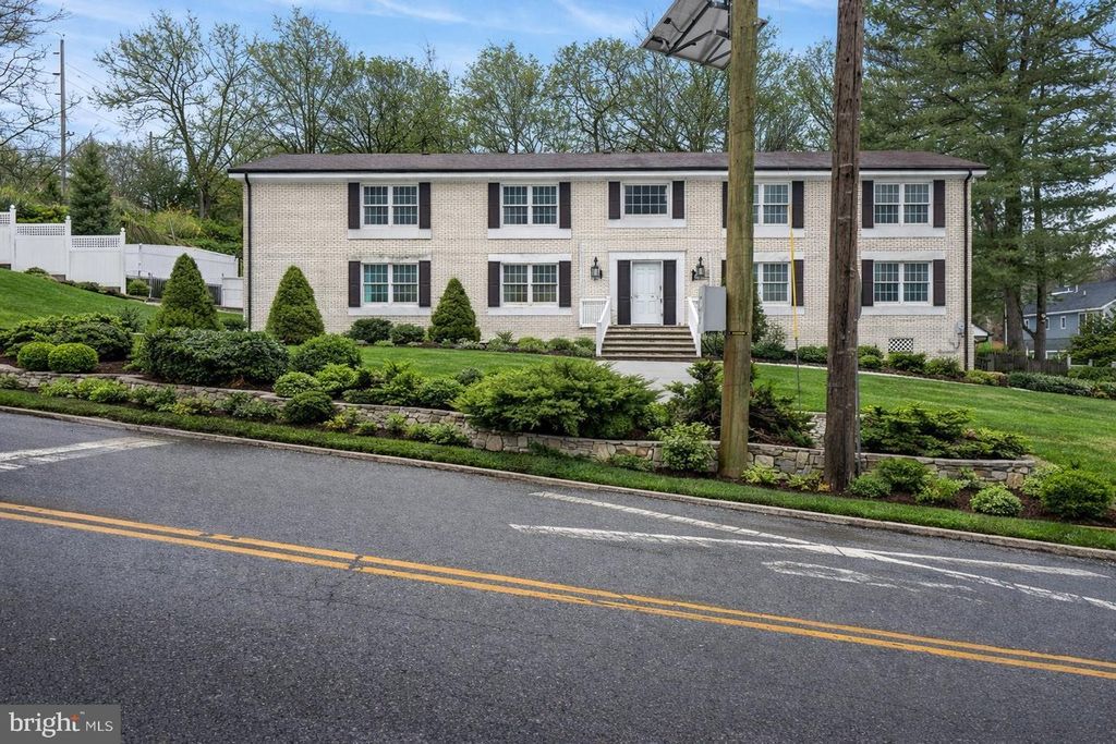 72 FRANCISCO AVE, Little Falls, NJ 07424