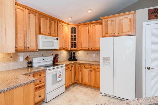 917 Howard Lane, Vandalia, OH 45377