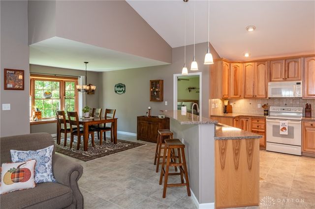 917 Howard Lane, Vandalia, OH 45377