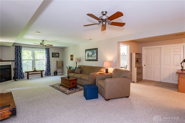 917 Howard Lane, Vandalia, OH 45377