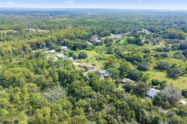 836 N Golf Course Drive, Crystal River, FL 34429