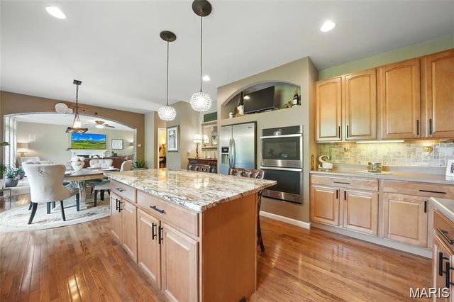27 Carlton Lake Court, Wentzville, MO 63385