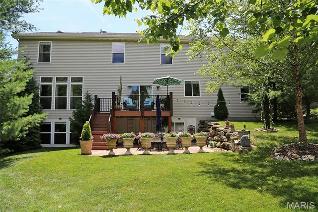 27 Carlton Lake Court, Wentzville, MO 63385