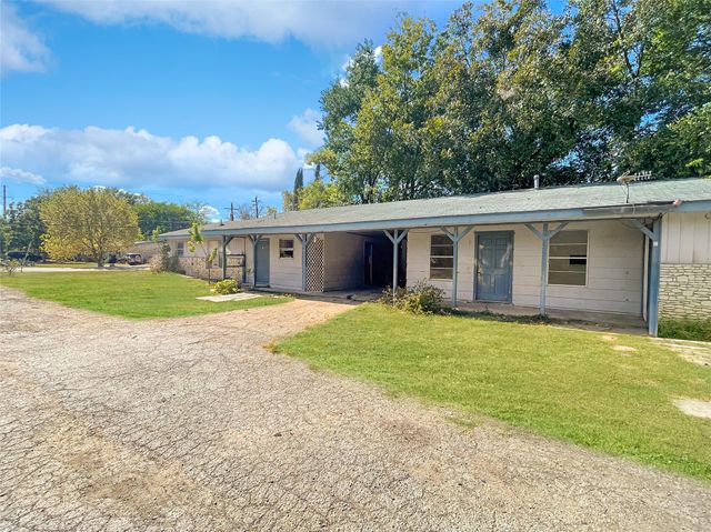 2502 Cecil DR, Austin, TX 78744