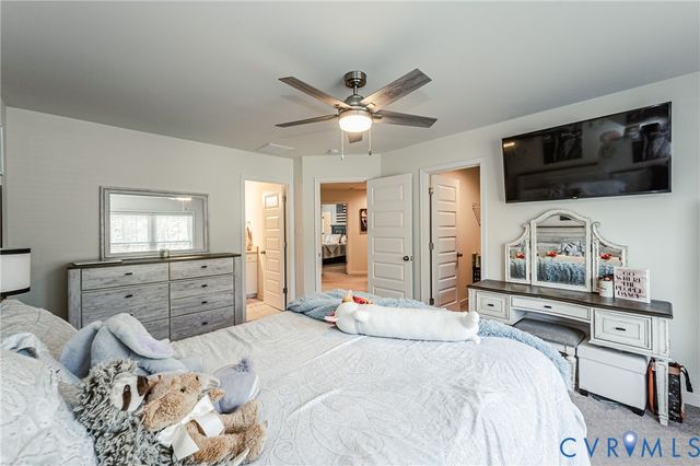 11745 Kings Pond Dr, Providence Forge, VA 23140