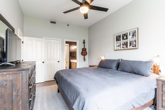 113 W Wayne St Apt 402, Fort Wayne, IN 46802