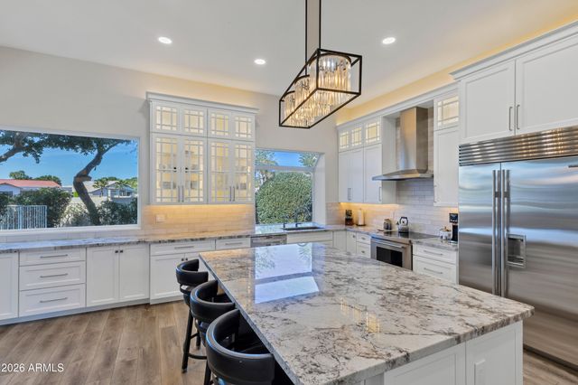 5335 W ROSE GARDEN Lane, Glendale, AZ 85308