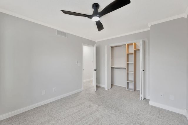 1323 N Montana St, Derby, KS 67037