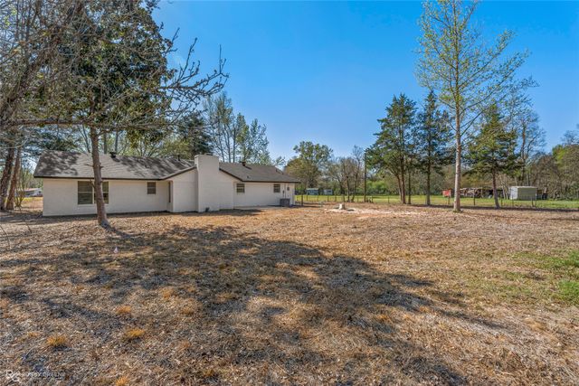 2830 Lancer Lane, Keithville, LA 71047