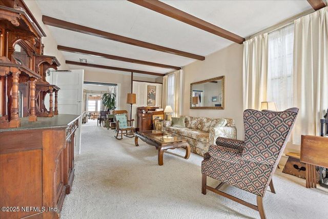 517 BEACH Avenue, Atlantic Beach, FL 32233